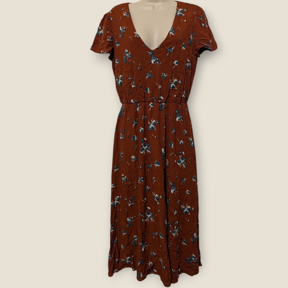 Wayf V Neck Floral Midi Dress Size Medium